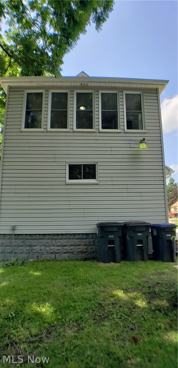 1307 Diagonal Road Akron, OH 44307 - Photo 22 of 24 Back of home view