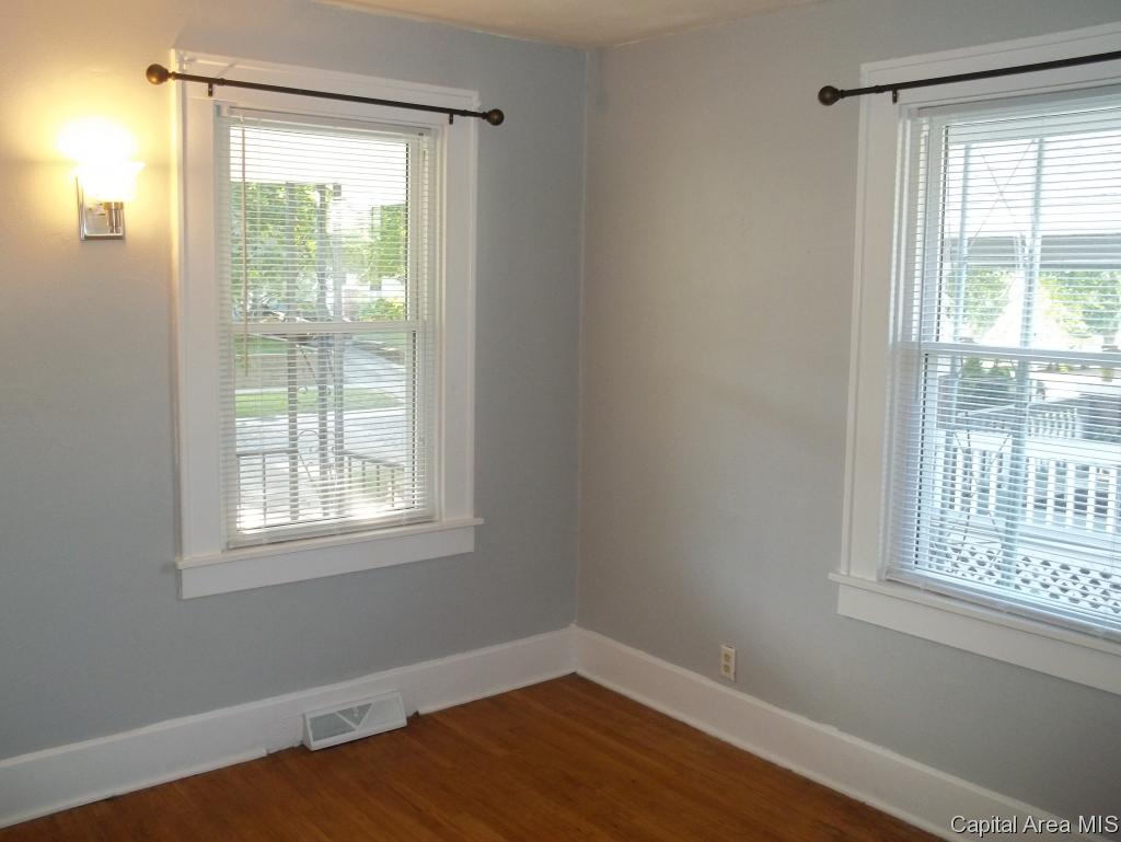 2332 South 4th Street Springfield, IL 62703 - Photo 8 of 22