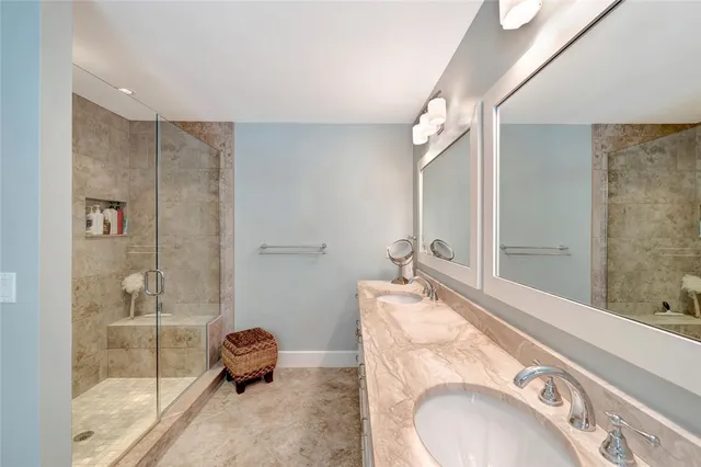 $954,500 | 5805 Glen Eagle Lane, Vero Beach, FL 32967