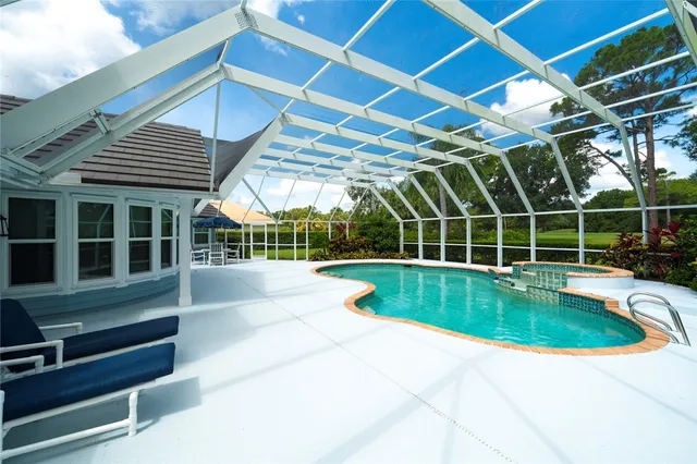 $954,500 | 5805 Glen Eagle Lane, Vero Beach, FL 32967