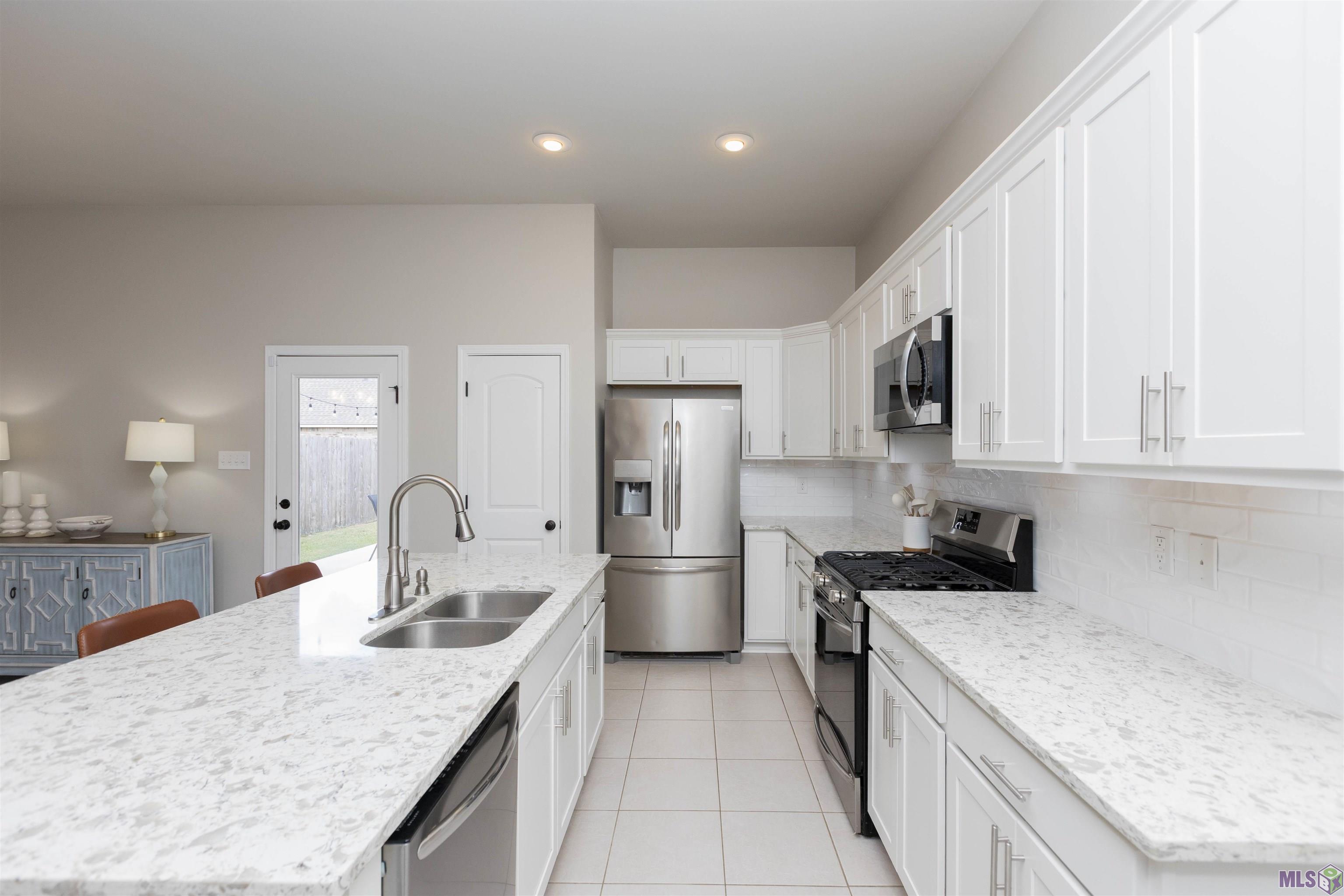 38497 Brown Road Prairieville, LA 70769 - Photo 6 of 25 Gallery Image 6