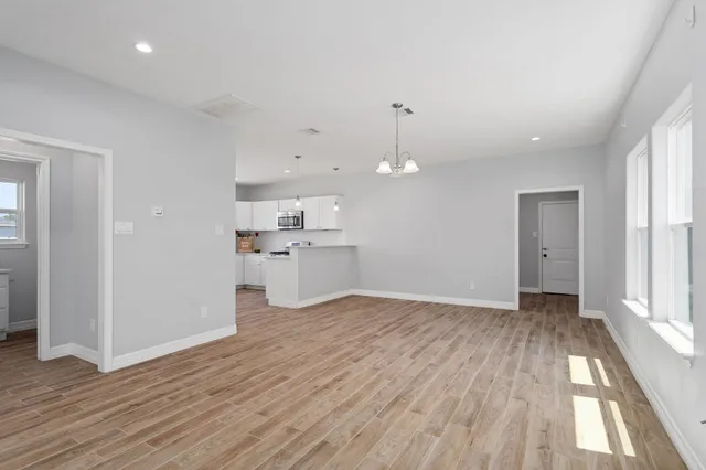 $335,000 | 249 Mc Dade Street, Hempstead, TX 77445