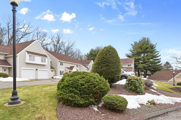 $350,000 | 2205 Boston Road, Unit K100, Wilbraham, MA 01095
