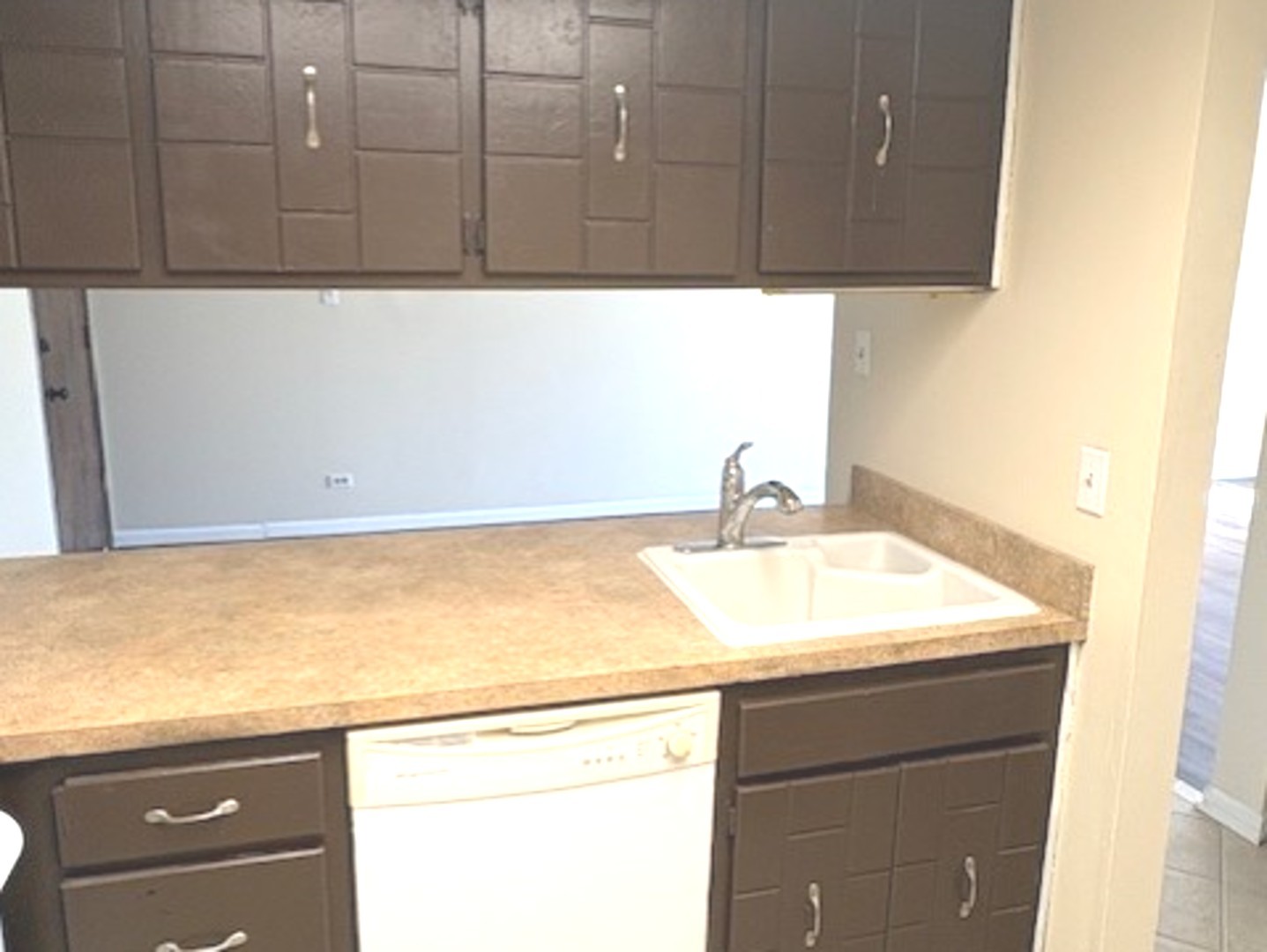 820 Elder Road, Unit C115 Homewood, IL 60430 - Photo 17 of 37