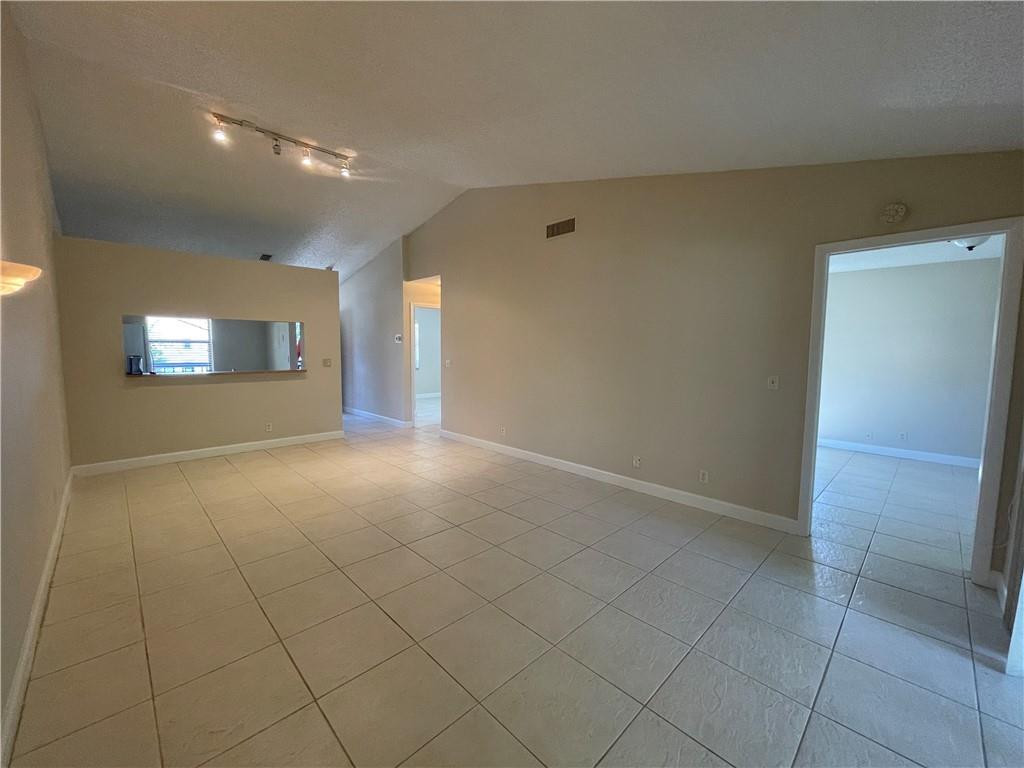 22136 Palms Way, Unit 201 Boca Raton, FL 33433 - Photo 10 of 13 Photo 10