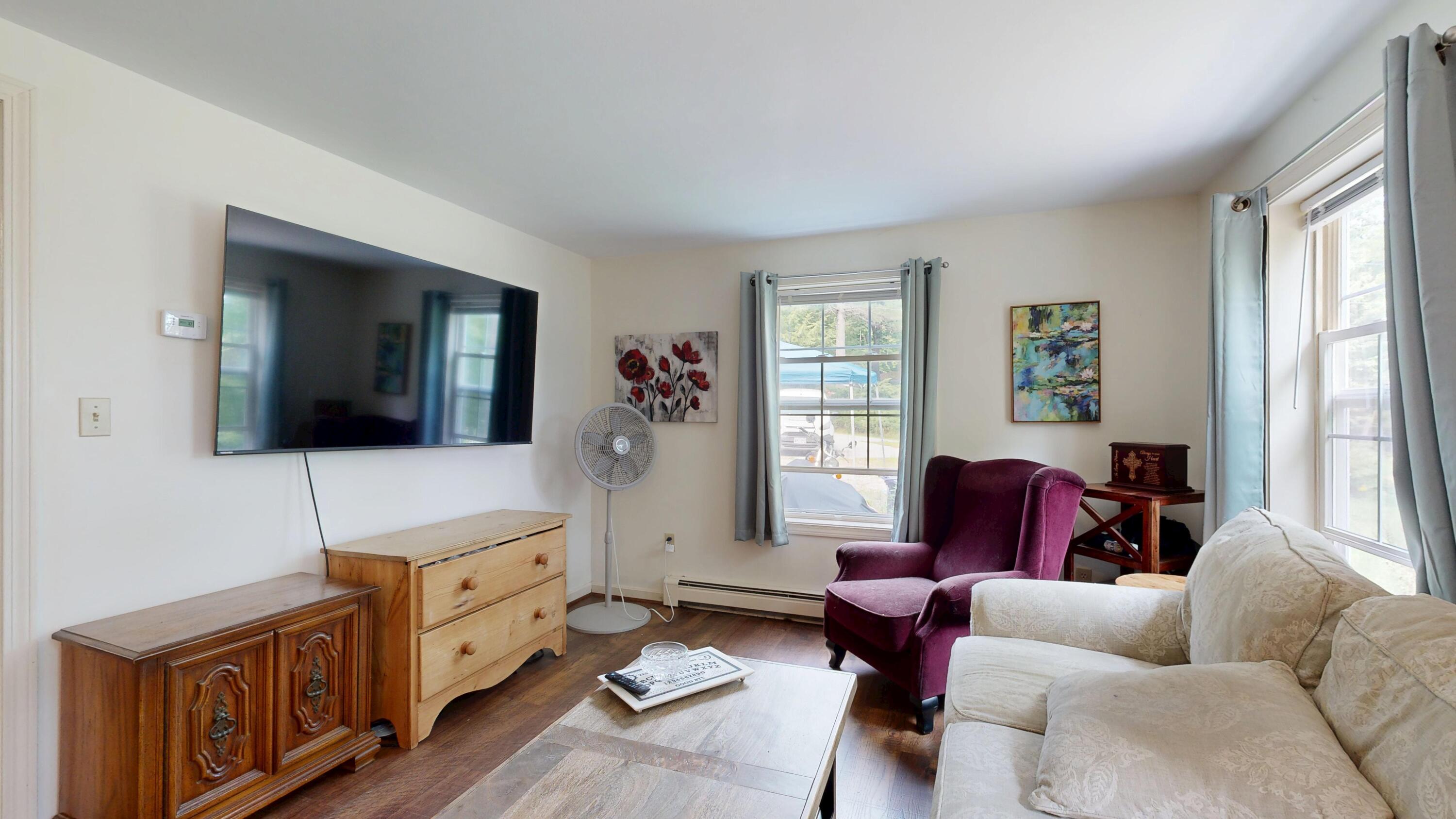 141 Jordan Road Mechanic Falls, ME 04256 - Photo 15 of 54 Living Room