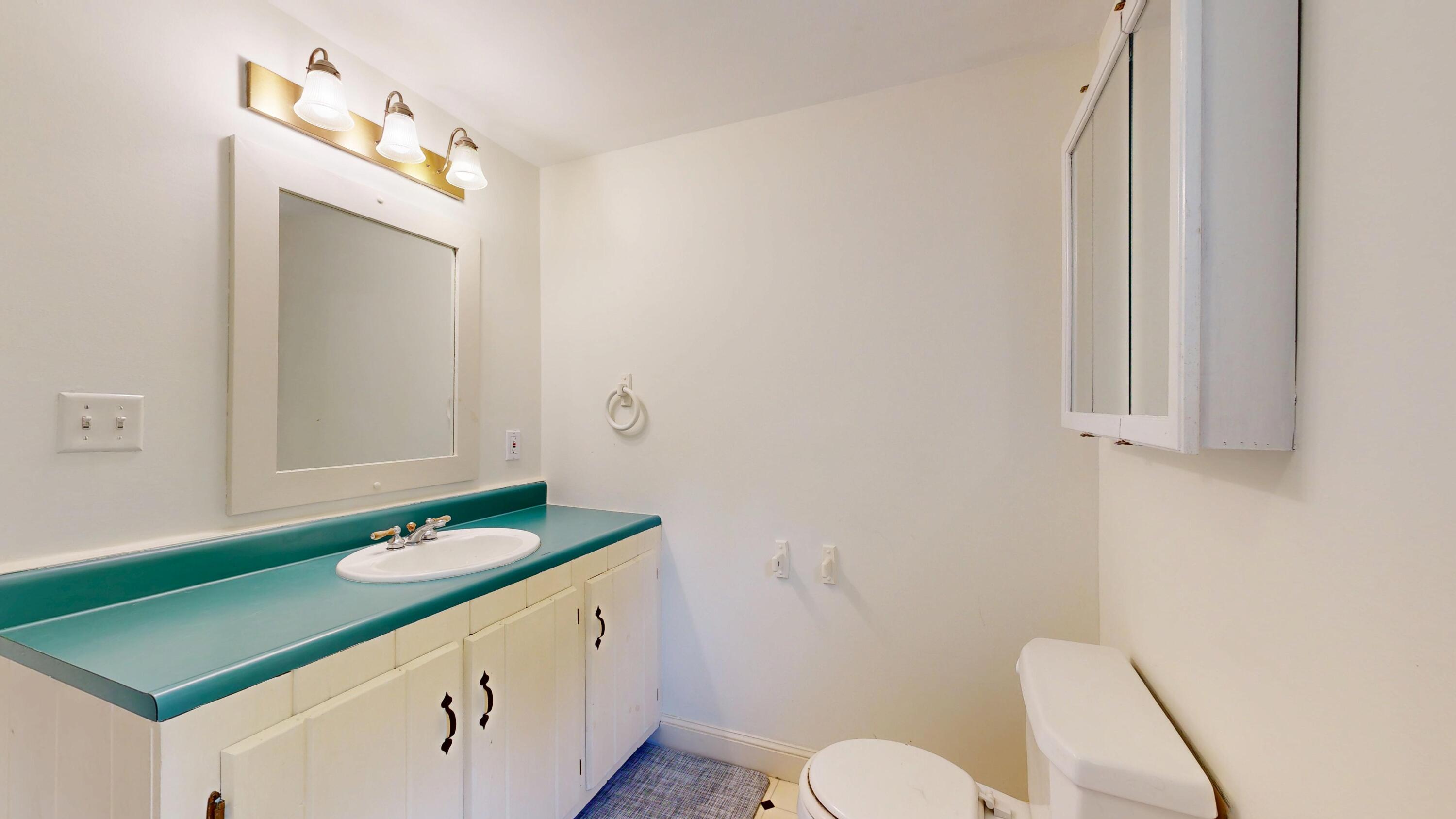 141 Jordan Road Mechanic Falls, ME 04256 - Photo 33 of 54 Bathroom