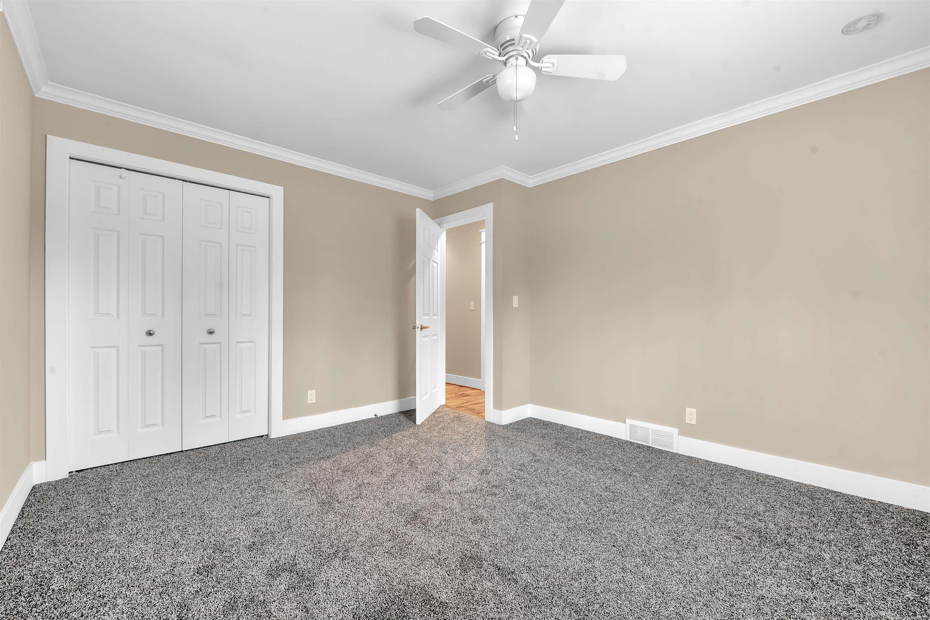 8300 Holcomb Road Clarkston, MI 48348 - Photo 19 of 33 50096307-18.JPG