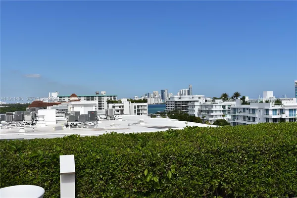 $6,900 | 9940 West Bay Harbor Drive, Unit 6DN, Bay Harbor Islands, FL 33154