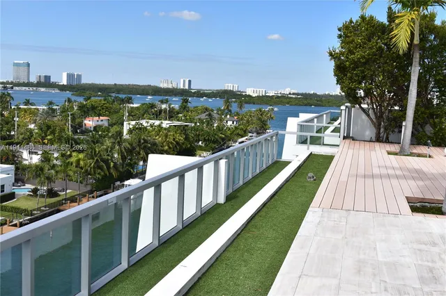 $7,750 | 9940 West Bay Harbor Drive, Unit 6DN, Bay Harbor Islands, FL 33154