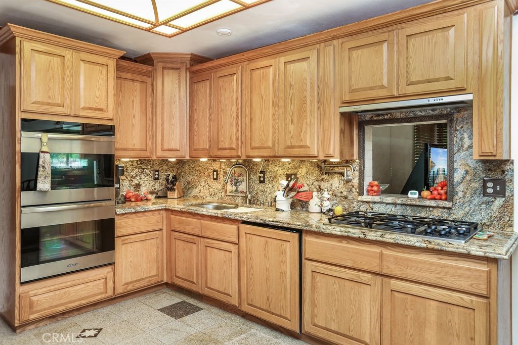 4495 Mt Vernon Avenue Riverside, CA 92507 - Photo 10 of 27