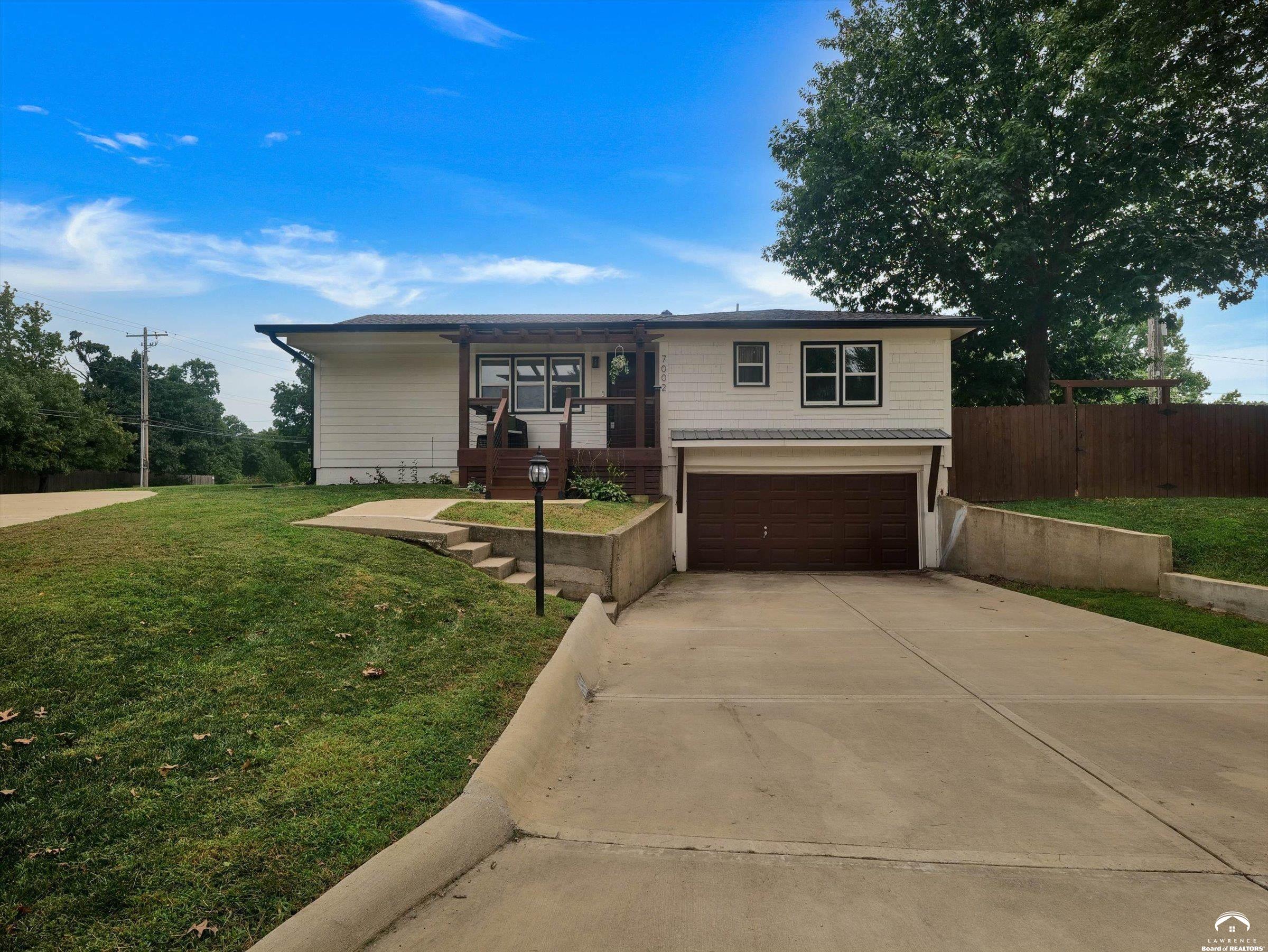 7002 Nieman Road Shawnee, KS 66203 - Photo 1 of 36 Gallery Image 1