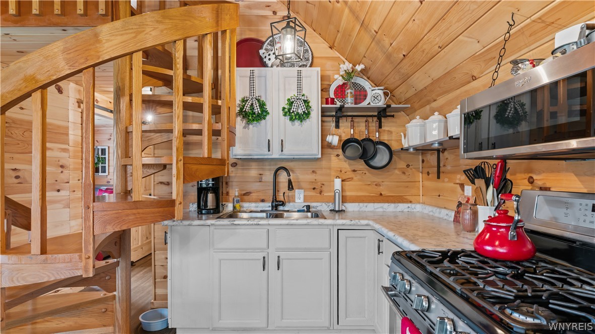 2473 Bunker Hill Road Randolph, NY 14772 - Photo 16 of 32