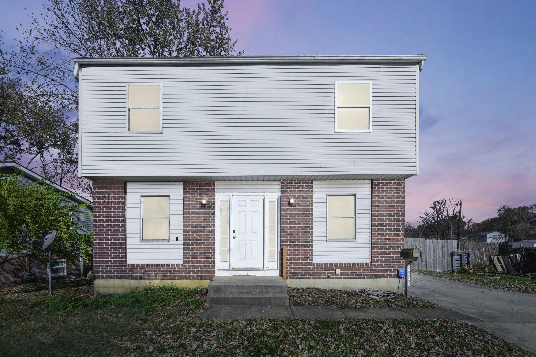3246 Latonia Road Columbus, OH 43232 - Photo 2 of 39 1-web-or-mls-3246-latonia-rd