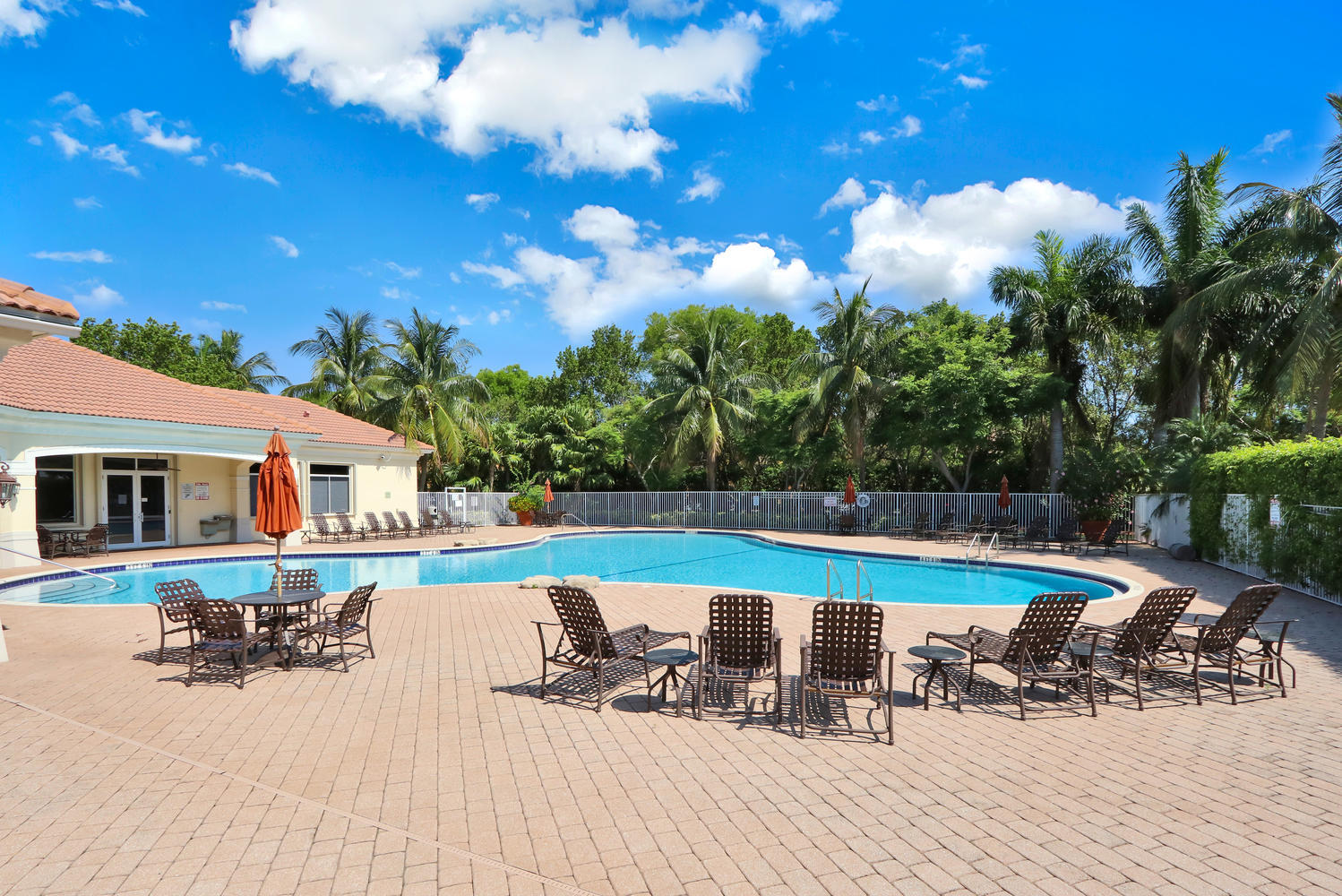 8102 Big Pine Way Riviera Beach, FL 33407 - Photo 25 of 31 8102 Big Pine Way Riviera-large-030-026-