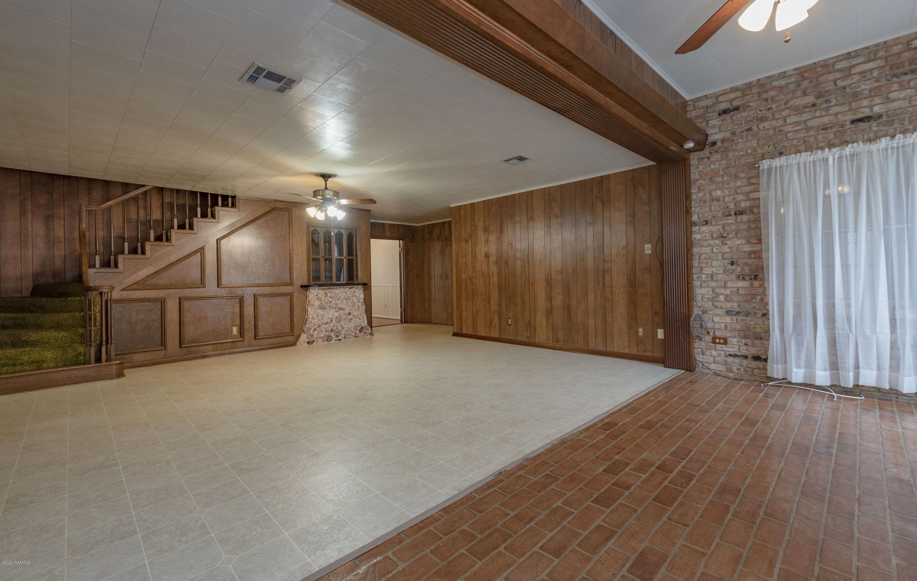 705 West Gloria Switch Road Lafayette, LA 70507 - Photo 14 of 34 Gallery Image 14