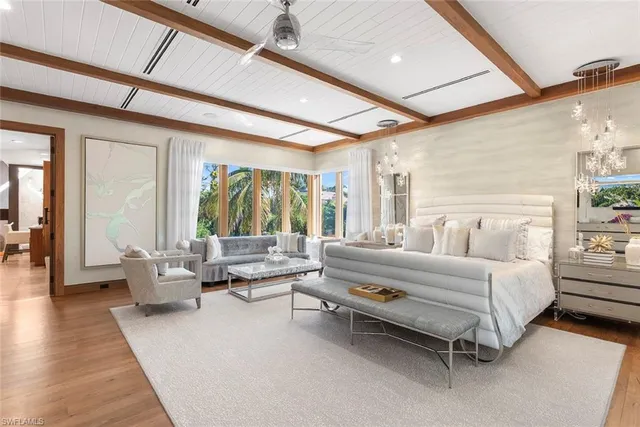 $10,900,000 | 1441 Gulf Shore Boulevard South, Naples, FL 34102