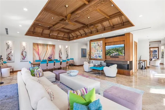 $10,900,000 | 1441 Gulf Shore Boulevard South, Naples, FL 34102