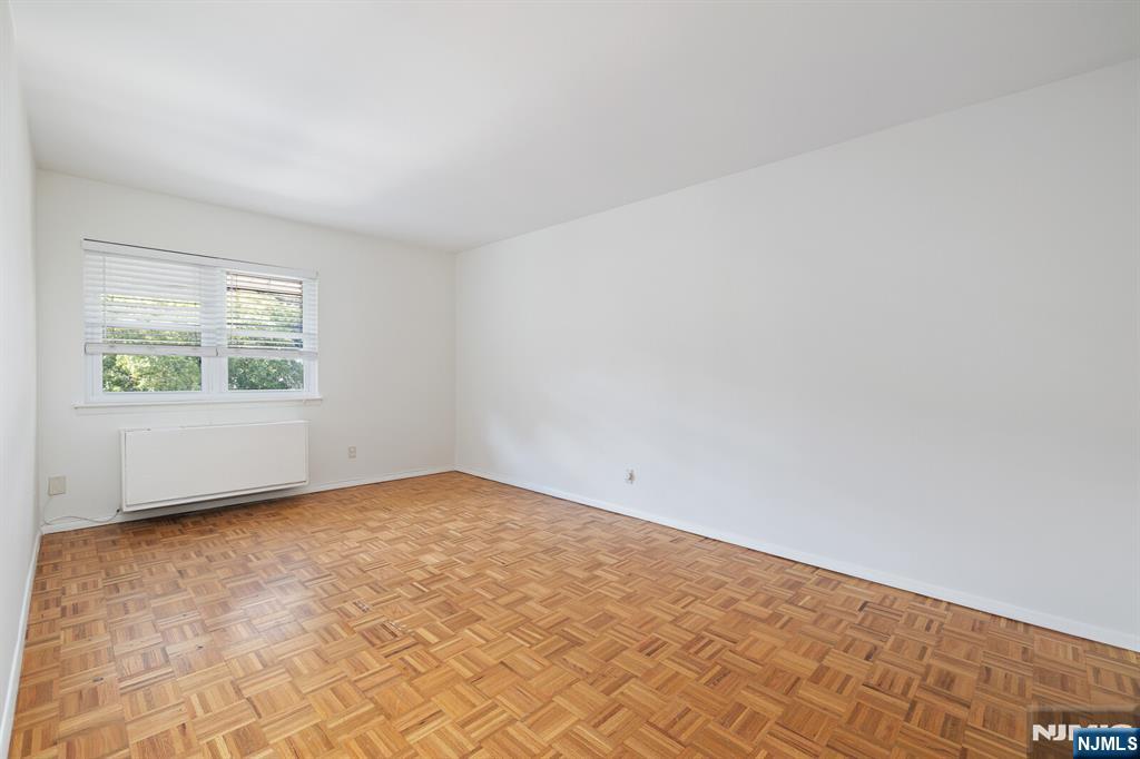 1111 River Road, Unit F26 Edgewater, NJ 07020 - Photo 16 of 26