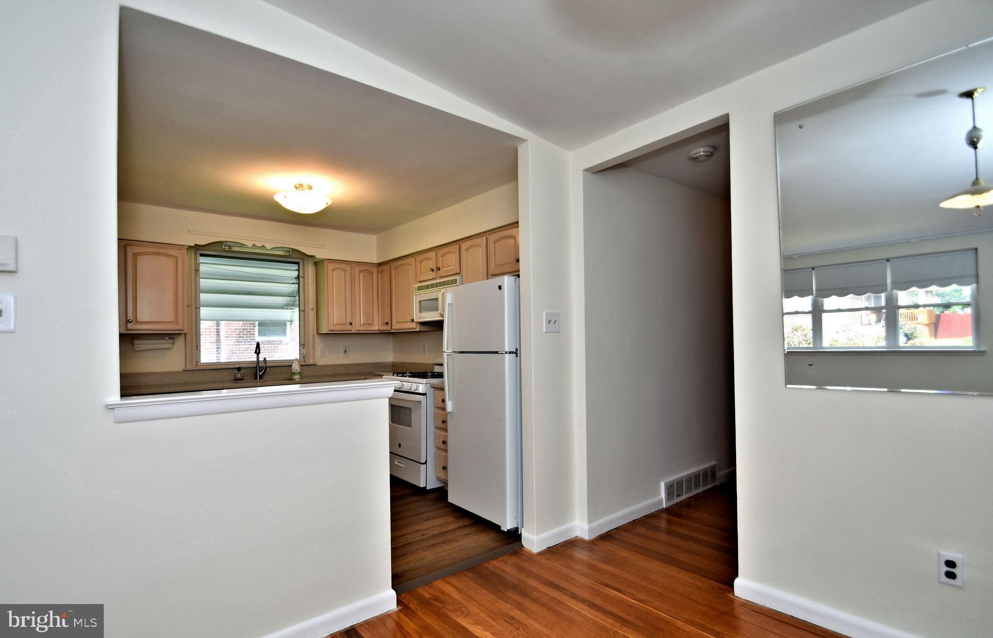2914 Gelena Road Philadelphia, PA 19152 - Photo 12 of 39 Gallery Image 12