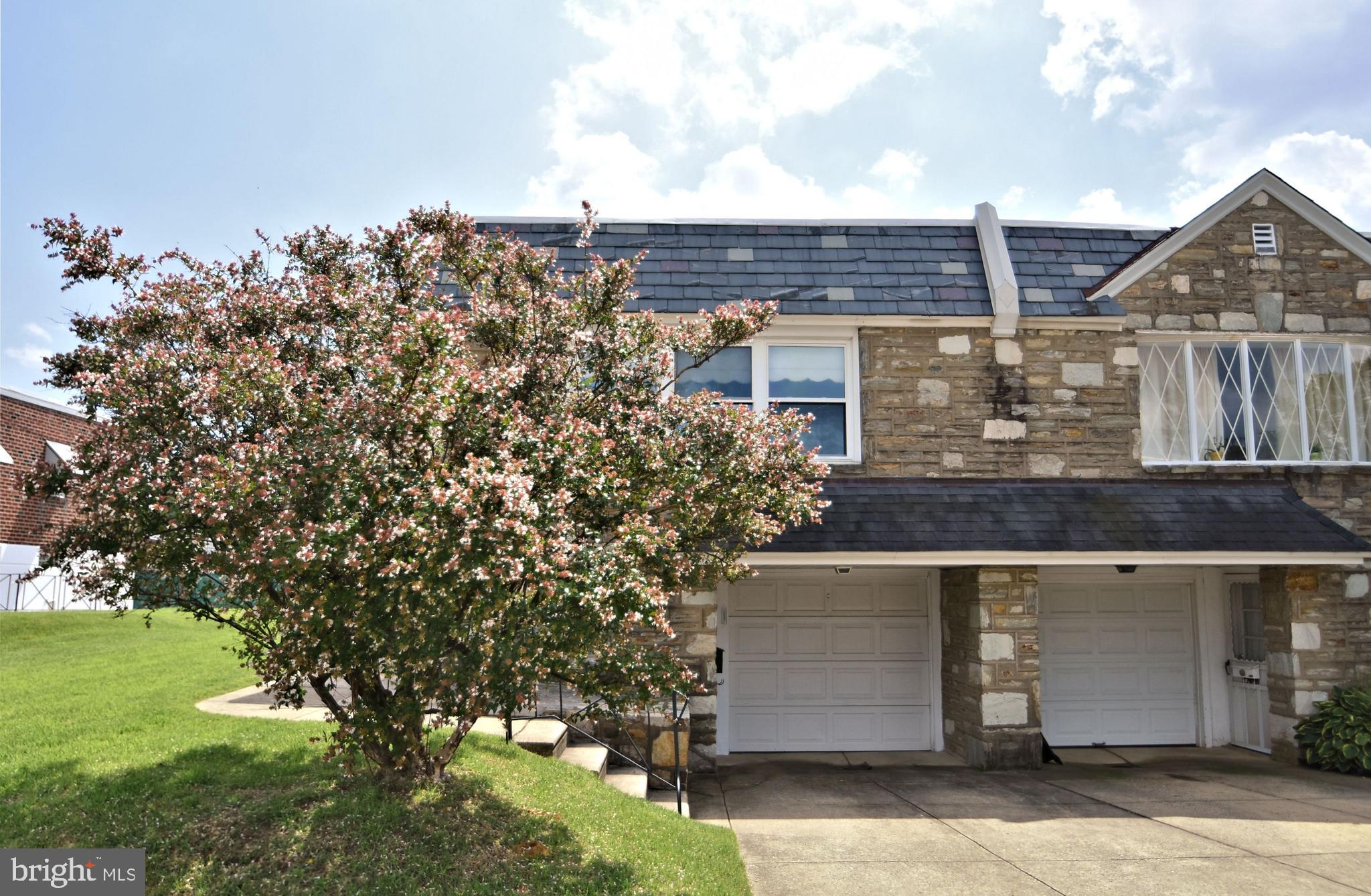 2914 Gelena Road Philadelphia, PA 19152 - Photo 3 of 39 Gallery Image 3