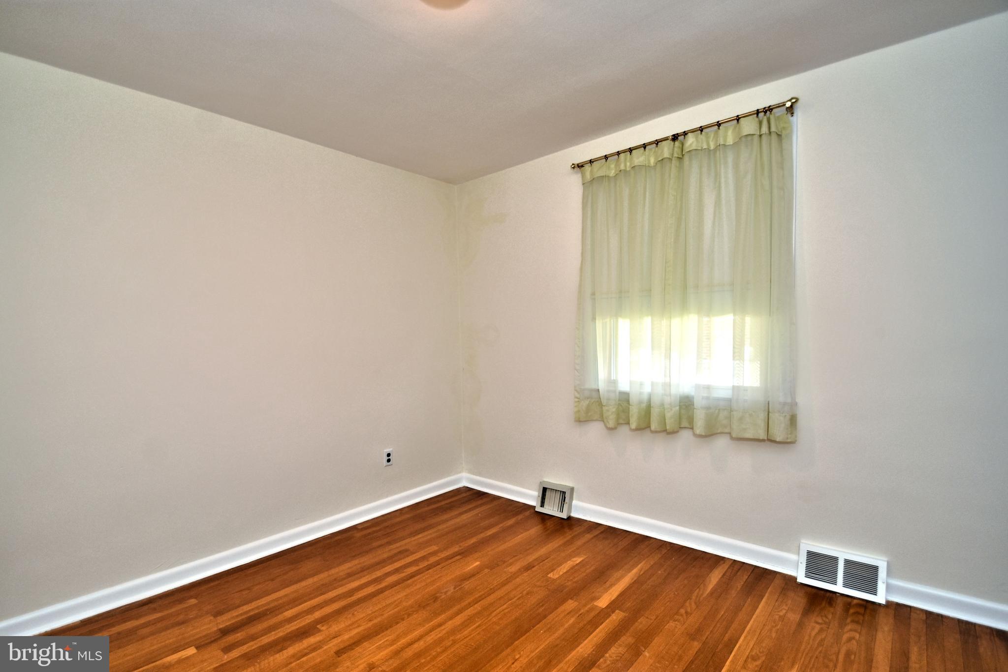 2914 Gelena Road Philadelphia, PA 19152 - Photo 22 of 39 Gallery Image 22