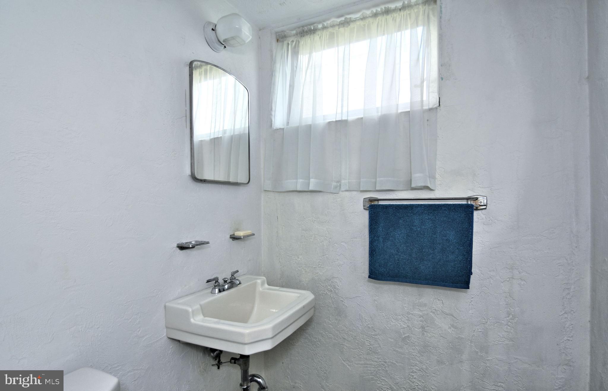 2914 Gelena Road Philadelphia, PA 19152 - Photo 30 of 39 Gallery Image 30