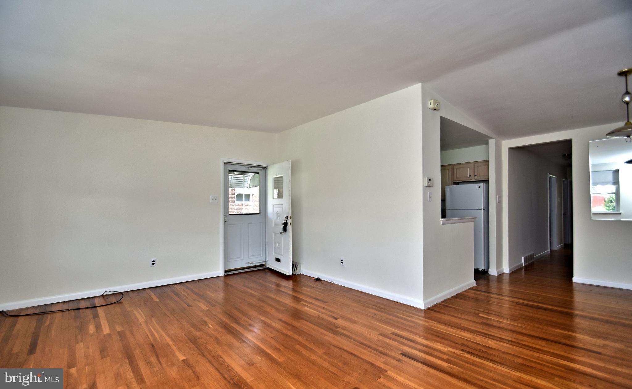 2914 Gelena Road Philadelphia, PA 19152 - Photo 6 of 39 Gallery Image 6