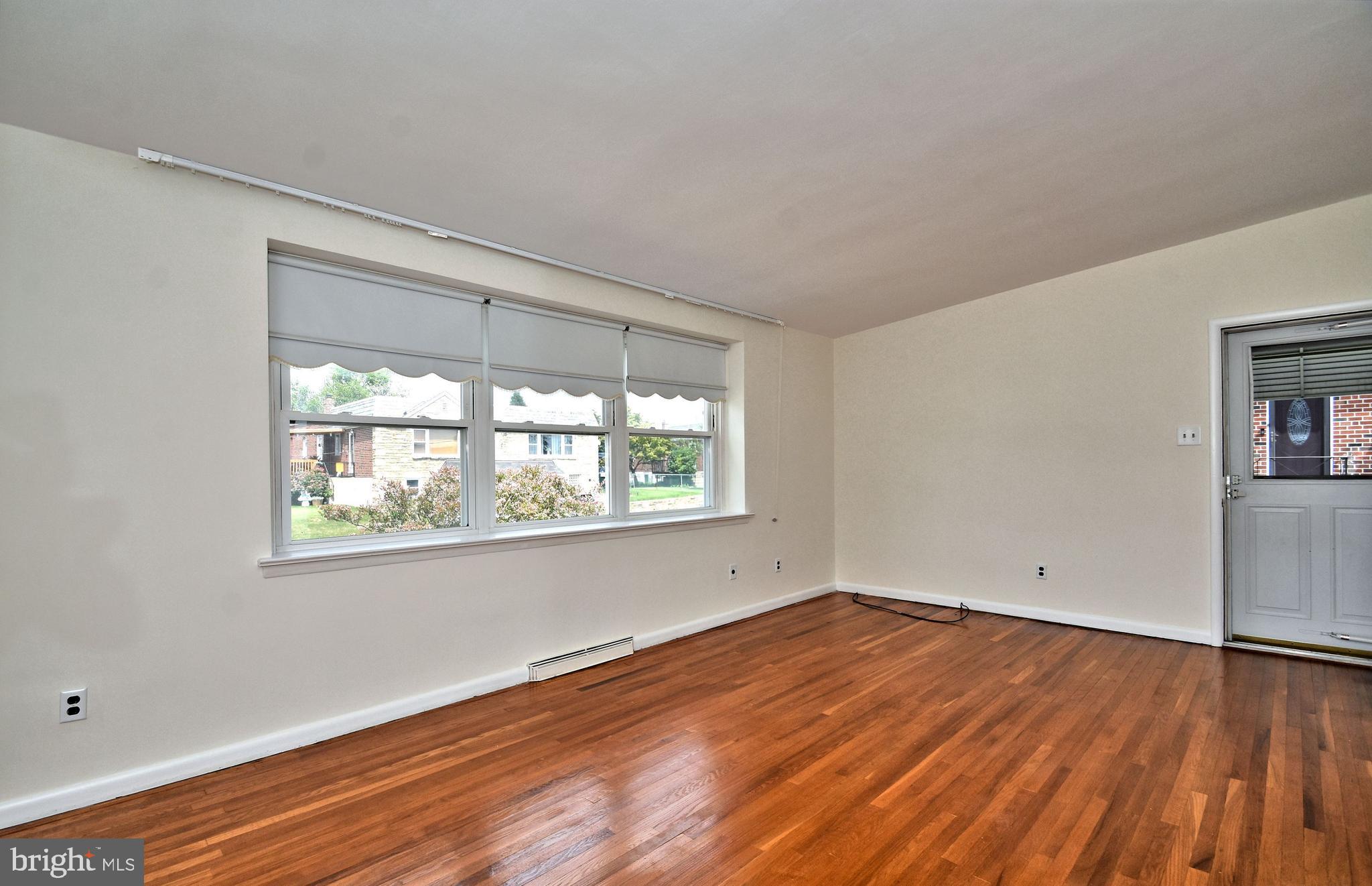 2914 Gelena Road Philadelphia, PA 19152 - Photo 9 of 39 Gallery Image 9