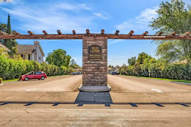 a close up of a street sign