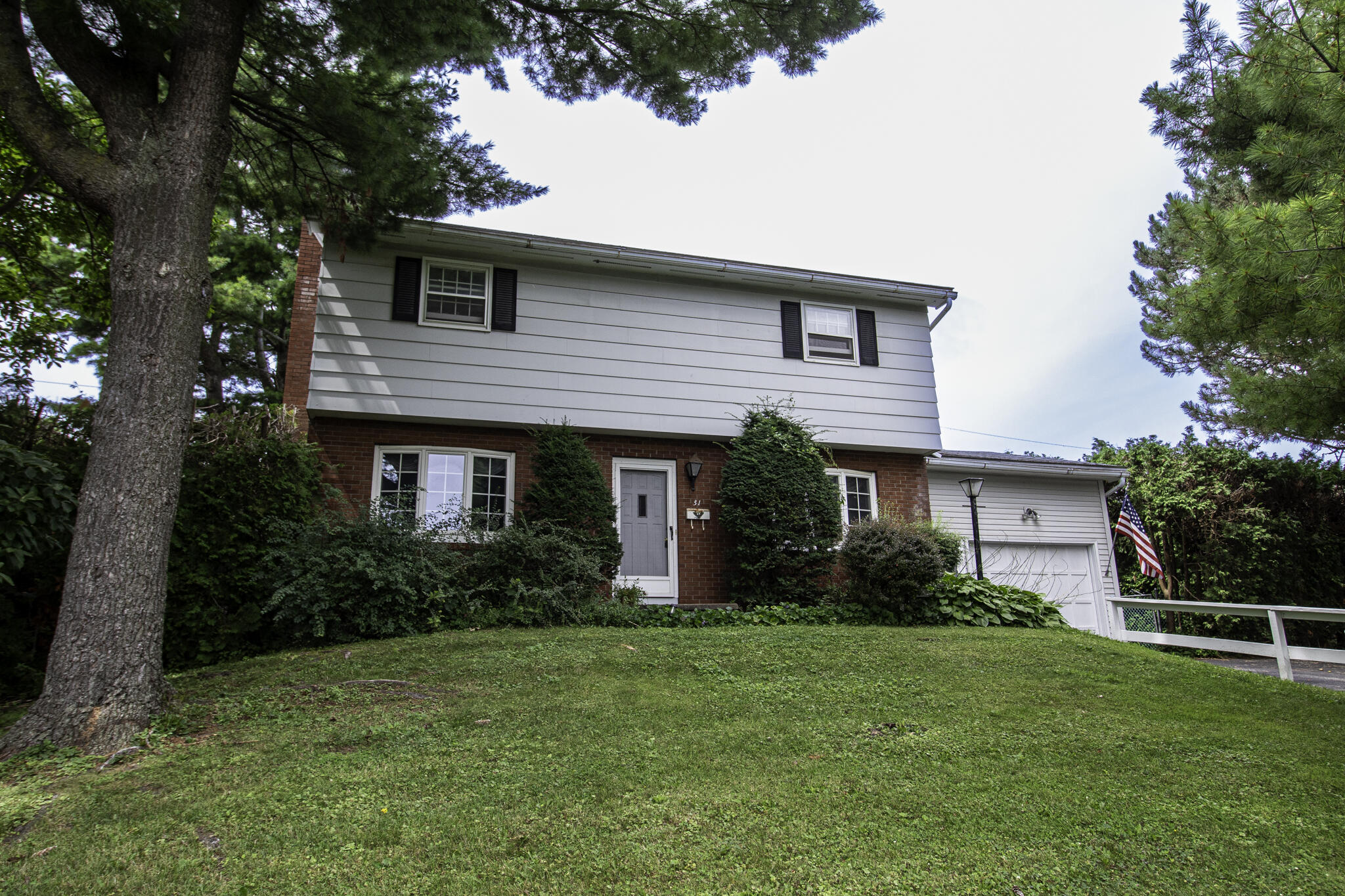 31 Addoms Street Plattsburgh, NY 12901 - Photo 1 of 27 Gallery Image 1