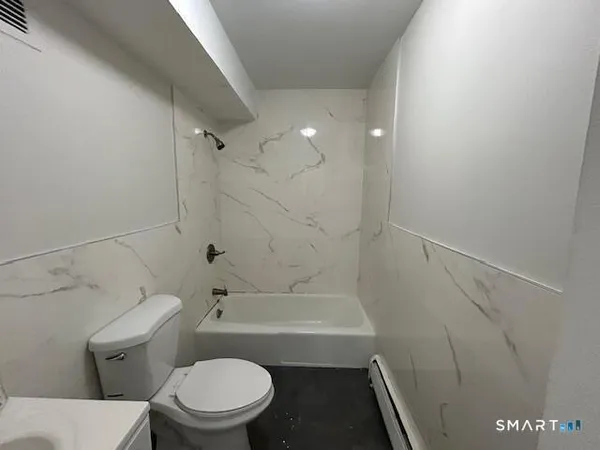 $2,295 | 40-2 Prospect Street, Unit 2M, Norwalk, CT 06850