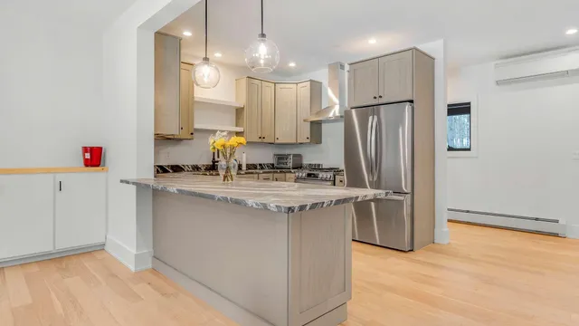 $699,000 | 13 Lodgepole Lane, Unit 13, Newry, ME 04261