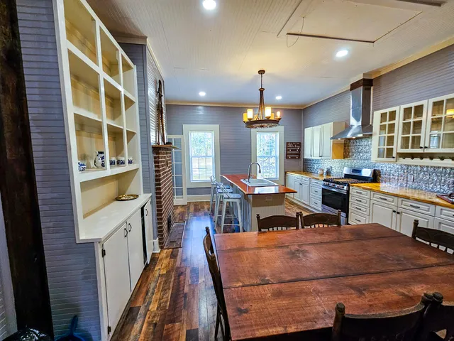 $450,000 | 898 Bachelor Hill Road, Walterboro, SC 29488