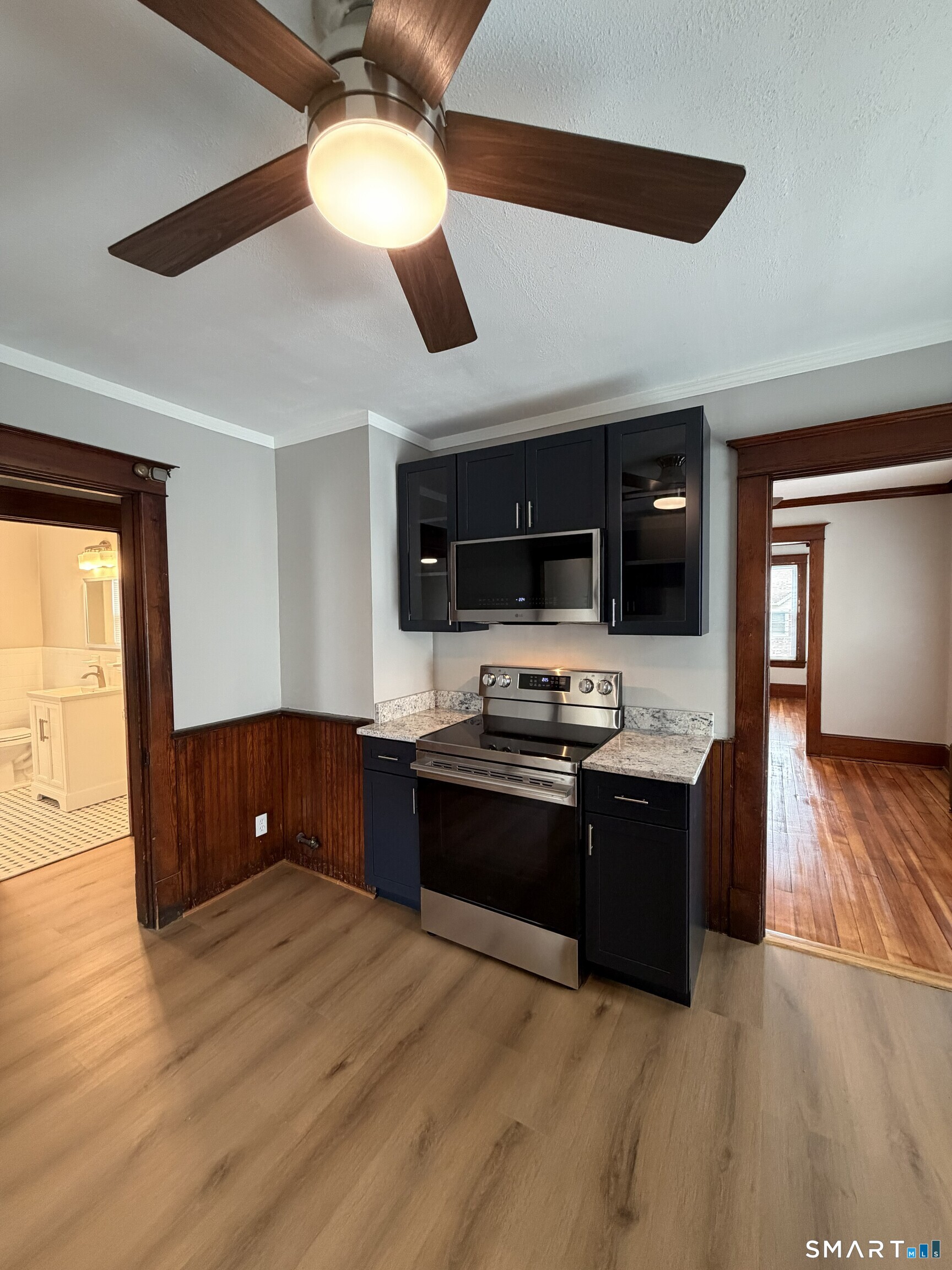 103 Spring Street Middletown, CT 06457 - Photo 15 of 36