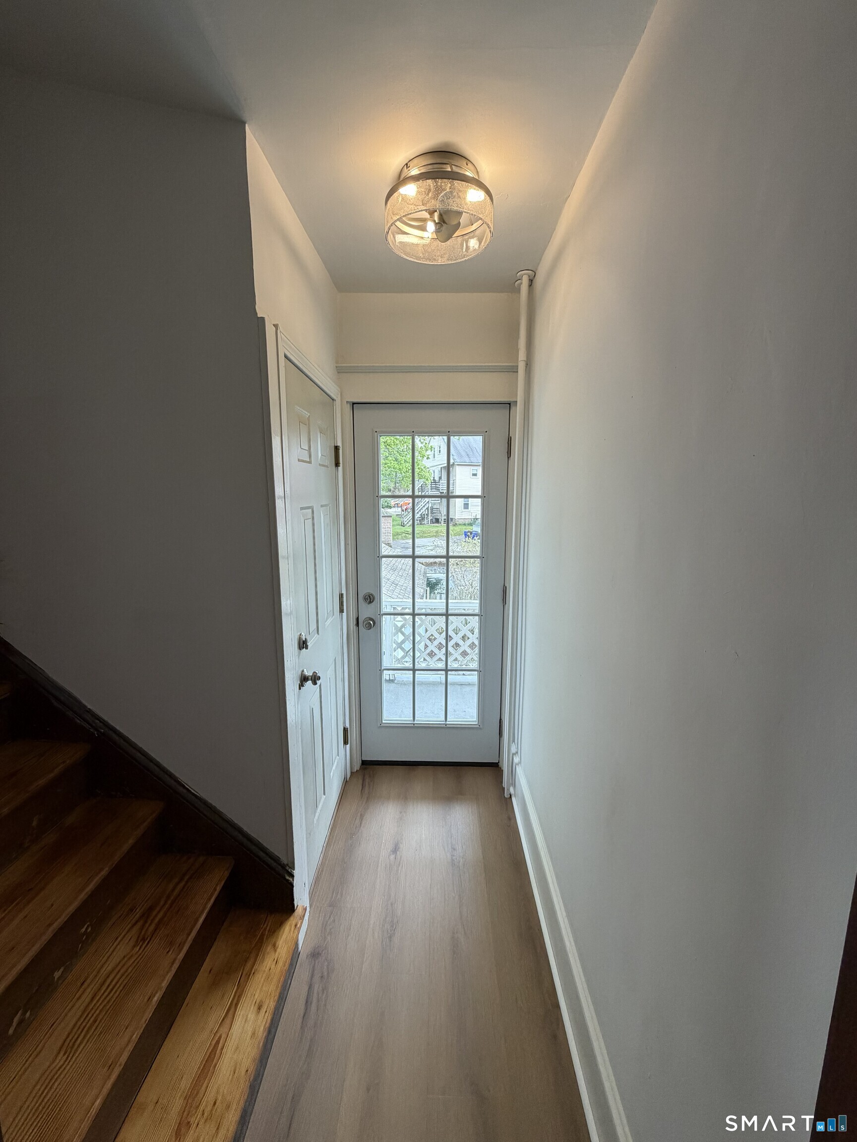 103 Spring Street Middletown, CT 06457 - Photo 23 of 36