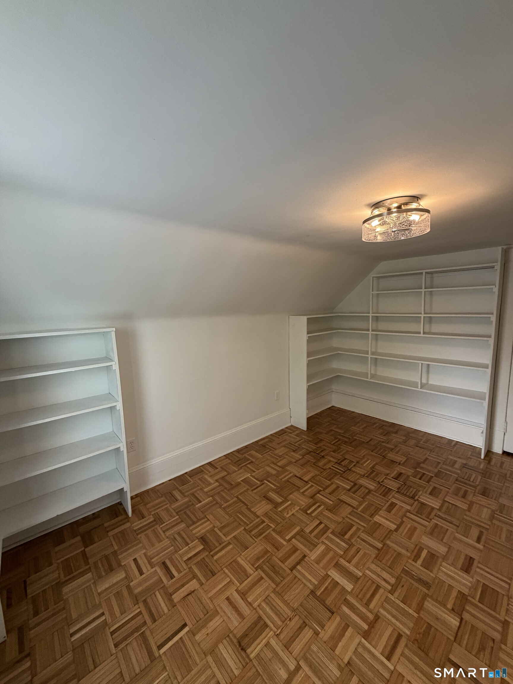 103 Spring Street Middletown, CT 06457 - Photo 24 of 36