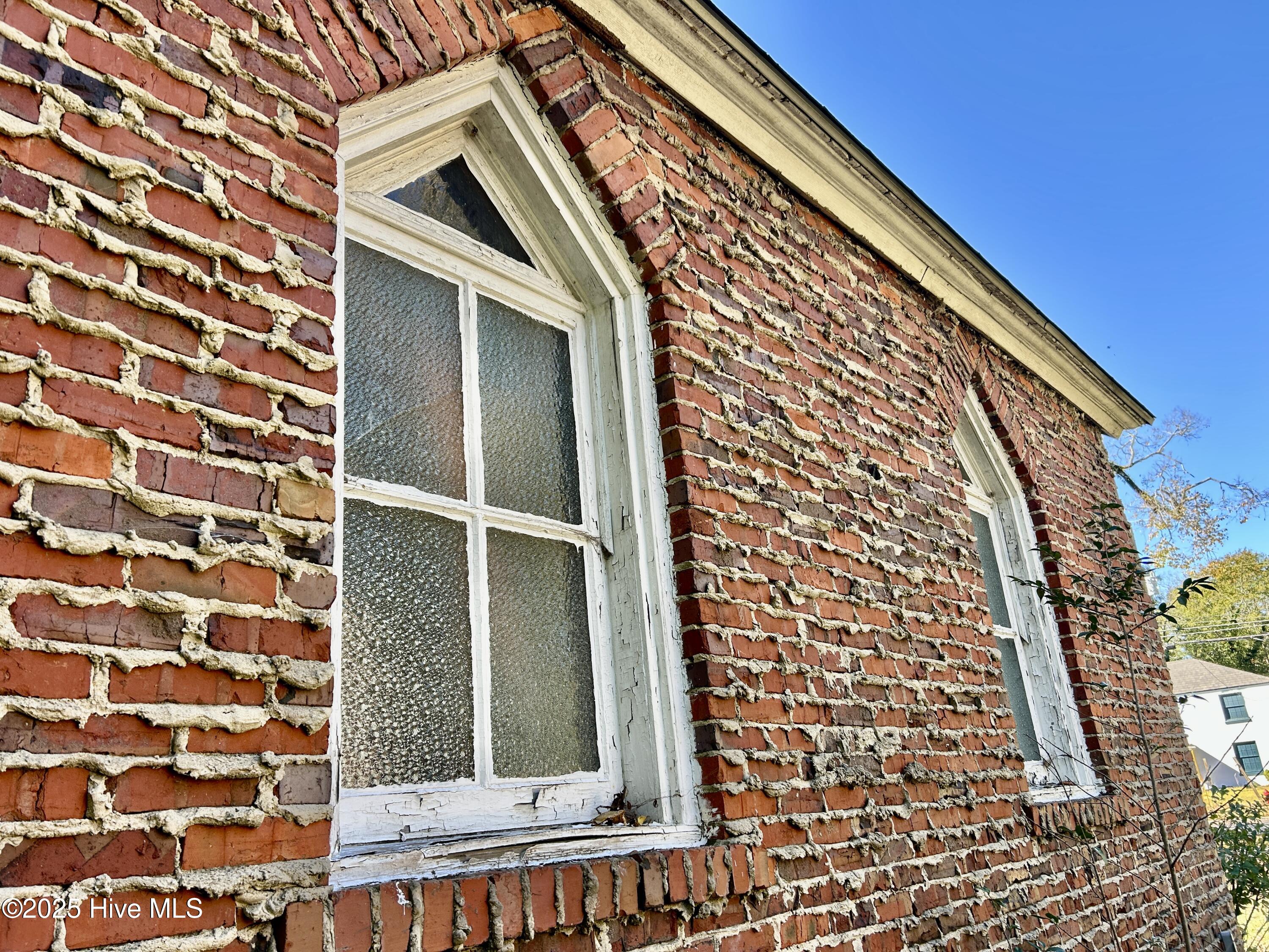 1715 Main Street Scotland Neck, NC 27874 - Photo 6 of 37 brick with extruded mortar