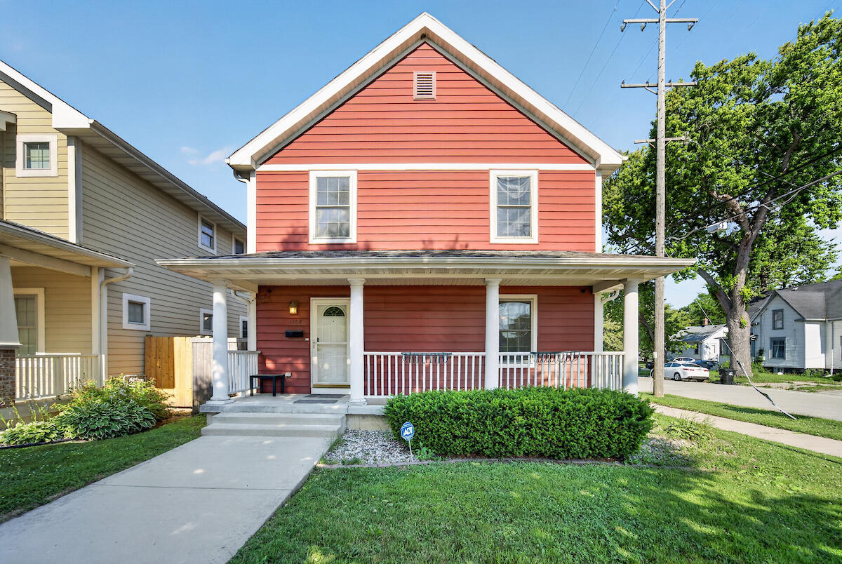 1302 Franklin Street Racine, WI 53403 - Photo 18 of 31 Front View