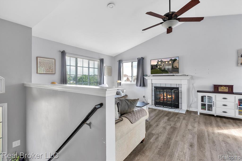 4019 Stone Post Road Newport, MI 48166 - Photo 8 of 41