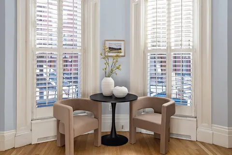 $989,000 | 501 Shawmut Avenue, Unit 2, Boston, MA 02118