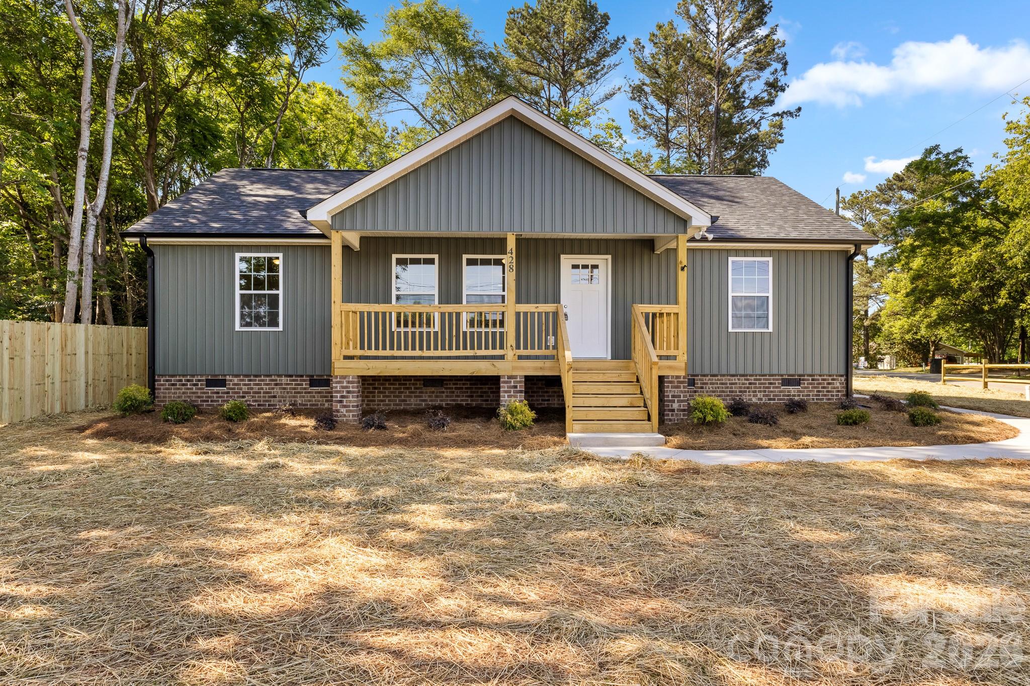 428 4th Street York, SC 29745 - Photo 1 of 32