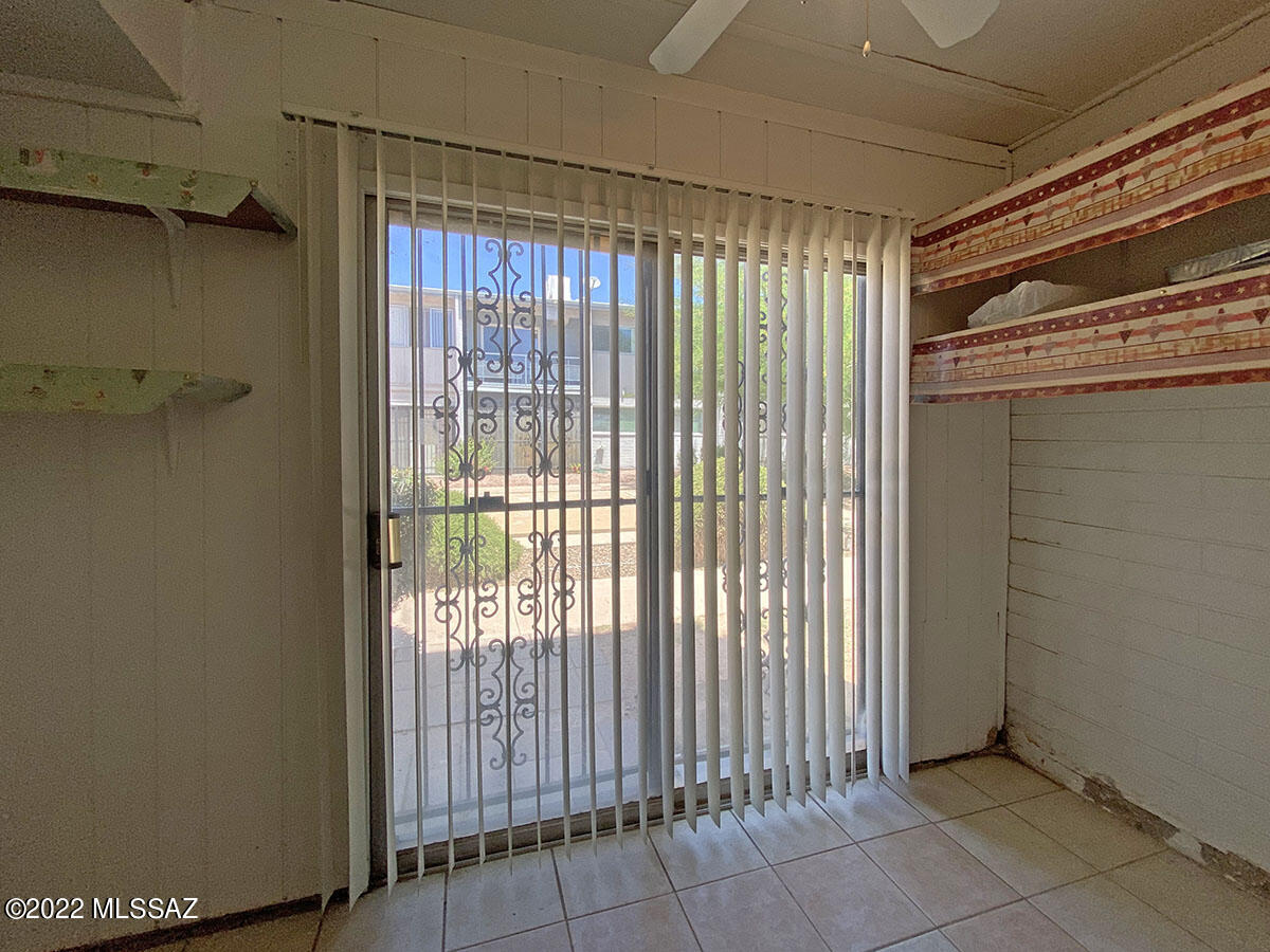 1755 South Jones Boulevard, Unit R108 Tucson, AZ 85713 - Photo 17 of 19