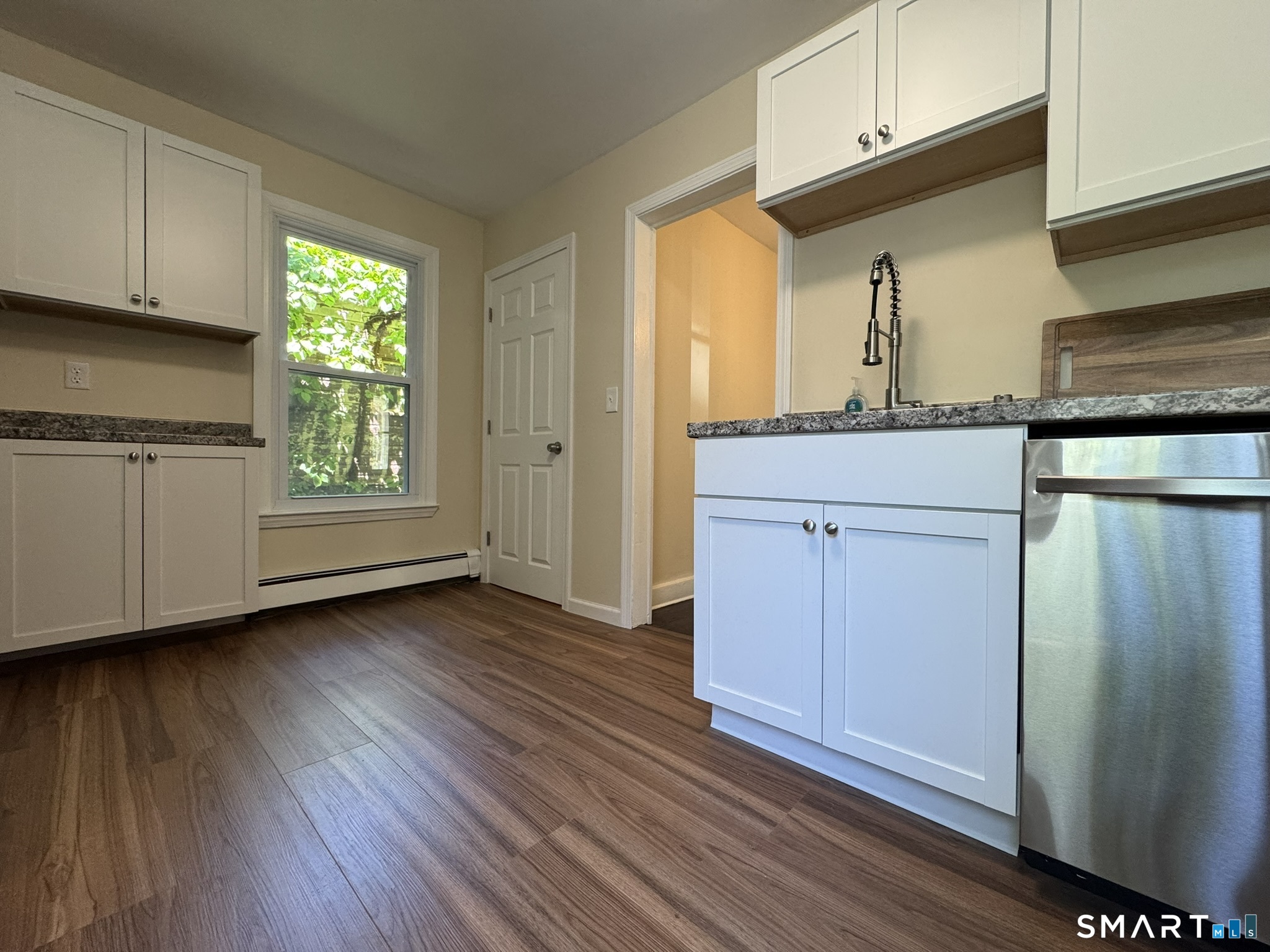 28 Quinlan Avenue Meriden, CT 06451 - Photo 15 of 28