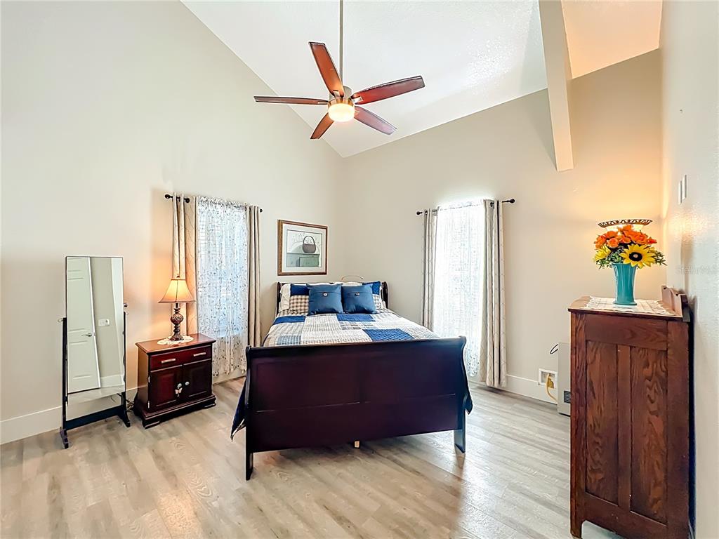 1825 Pams Way Geneva, FL 32732 - Photo 21 of 60