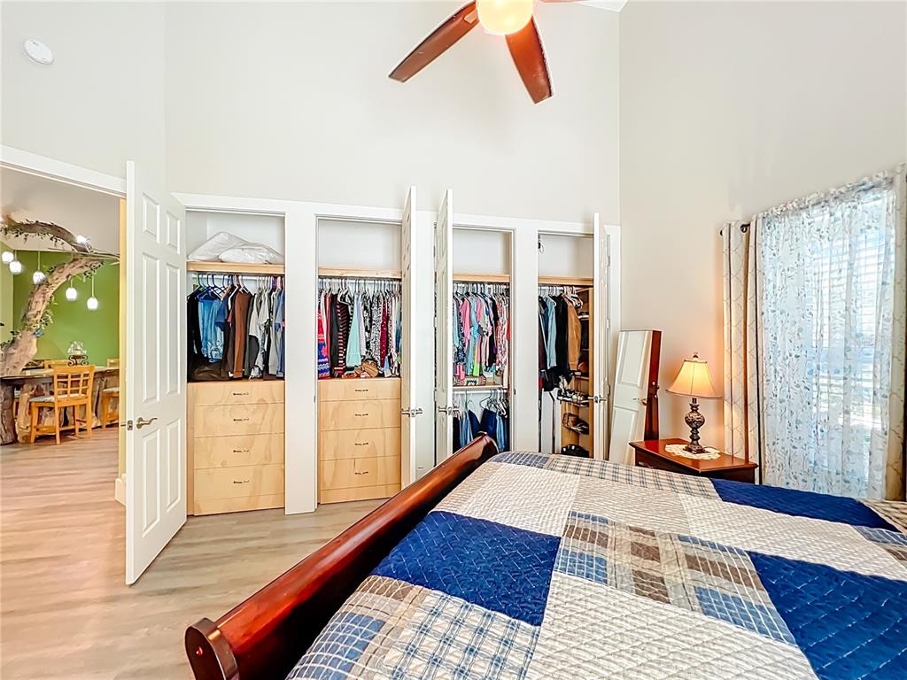 1825 Pams Way Geneva, FL 32732 - Photo 22 of 60 a living room with furniture and a rug