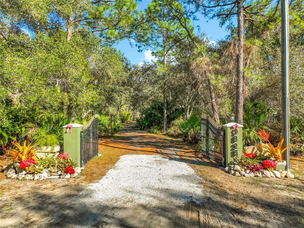 1825 Pams Way Geneva, FL 32732 - Photo 48 of 60