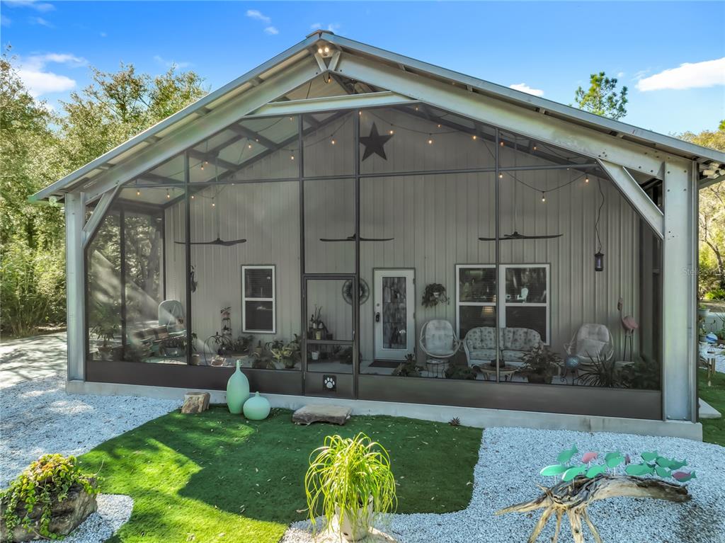 1825 Pams Way Geneva, FL 32732 - Photo 60 of 60 a front view of a house with garden
