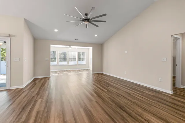 $429,900 | 3725 Park Pointe Avenue, Little River, SC 29566