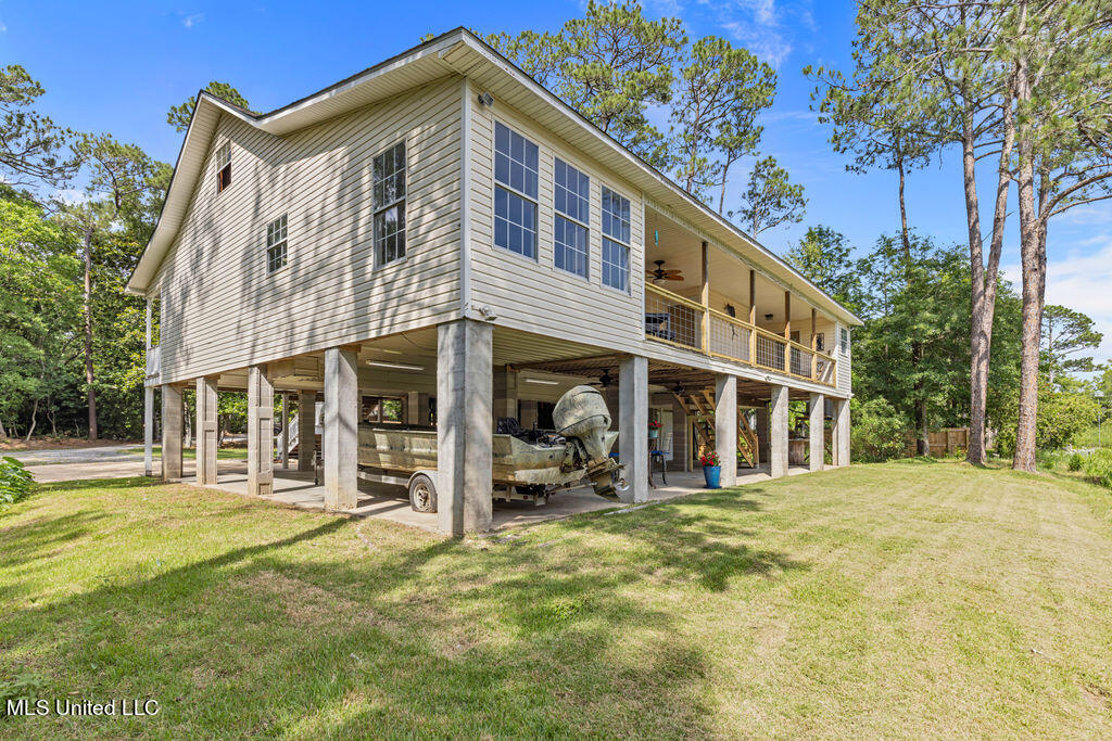 2221 Robertsdale Road Gautier, MS 39553 - Photo 35 of 43 2221RobertsdaleRd-35